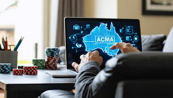 Australian flag with a red "no entry" sign overlays four online casino app icons, symbolizing ACMA gambling crackdown.