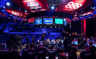 ポーカートーナメントの種類